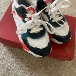 Puma - Trinity Big Kids' Sneakers; Orange/blue/white; size 5.5Y